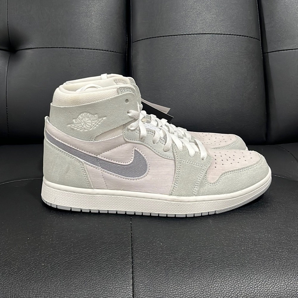 Size 9.5 Nike Air Jordan 1 Zoom CMFT 2 Summit White/Light Silver/Sail/Grey Shoes
